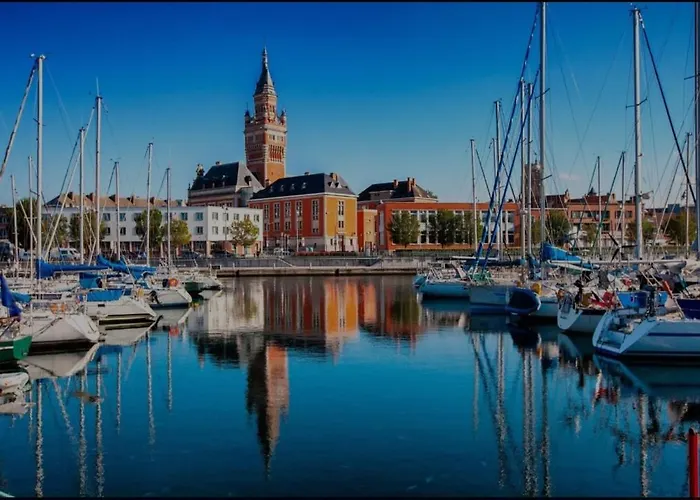 Nouveau Sur Dunkerque Le Nid Du Beffroi Dunkirk